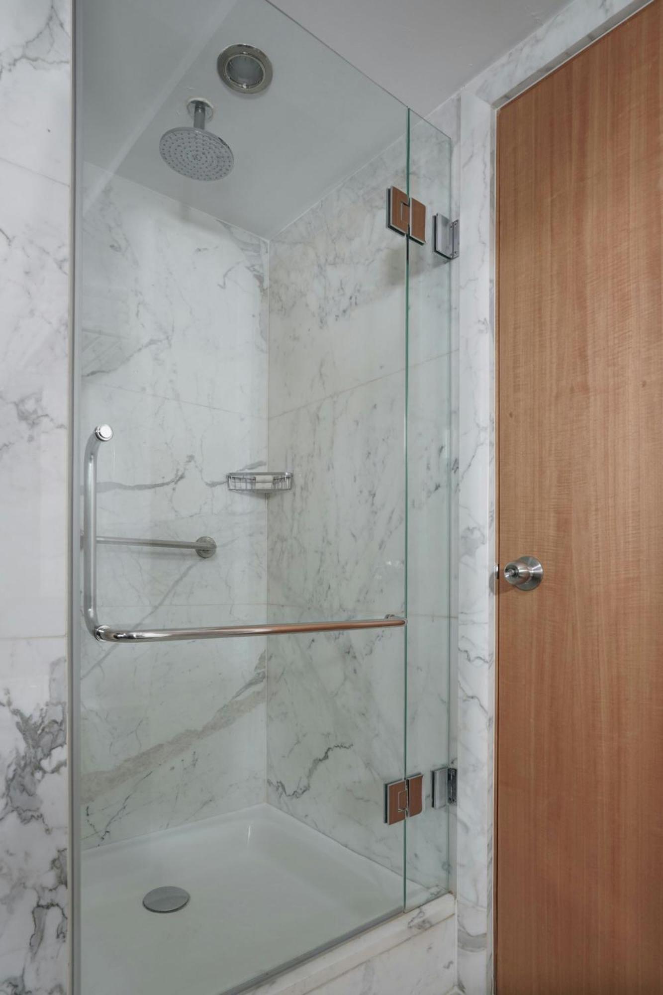 Lugal, A Luxury Collection Hotel, Hotel 5*